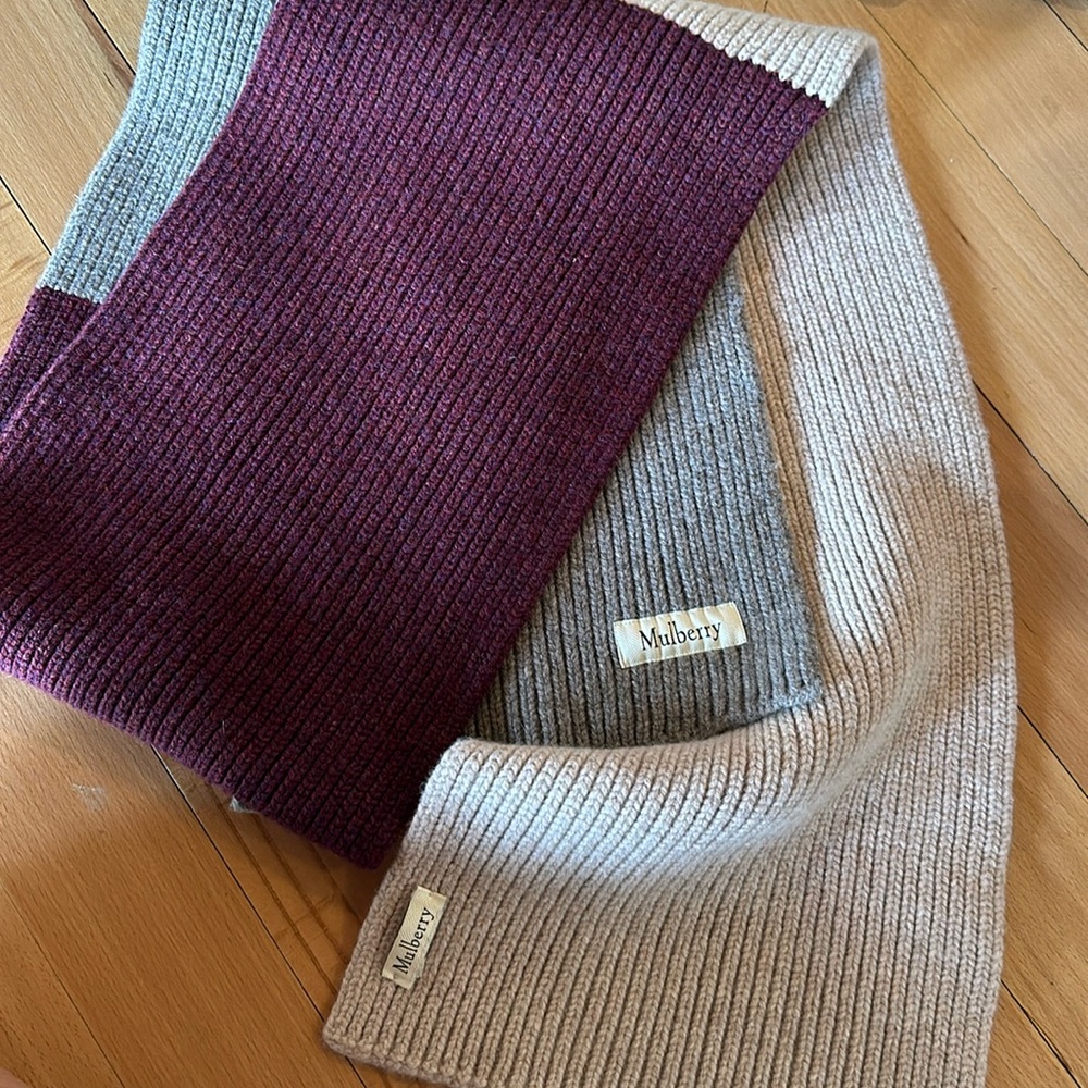 Mulberry scarf